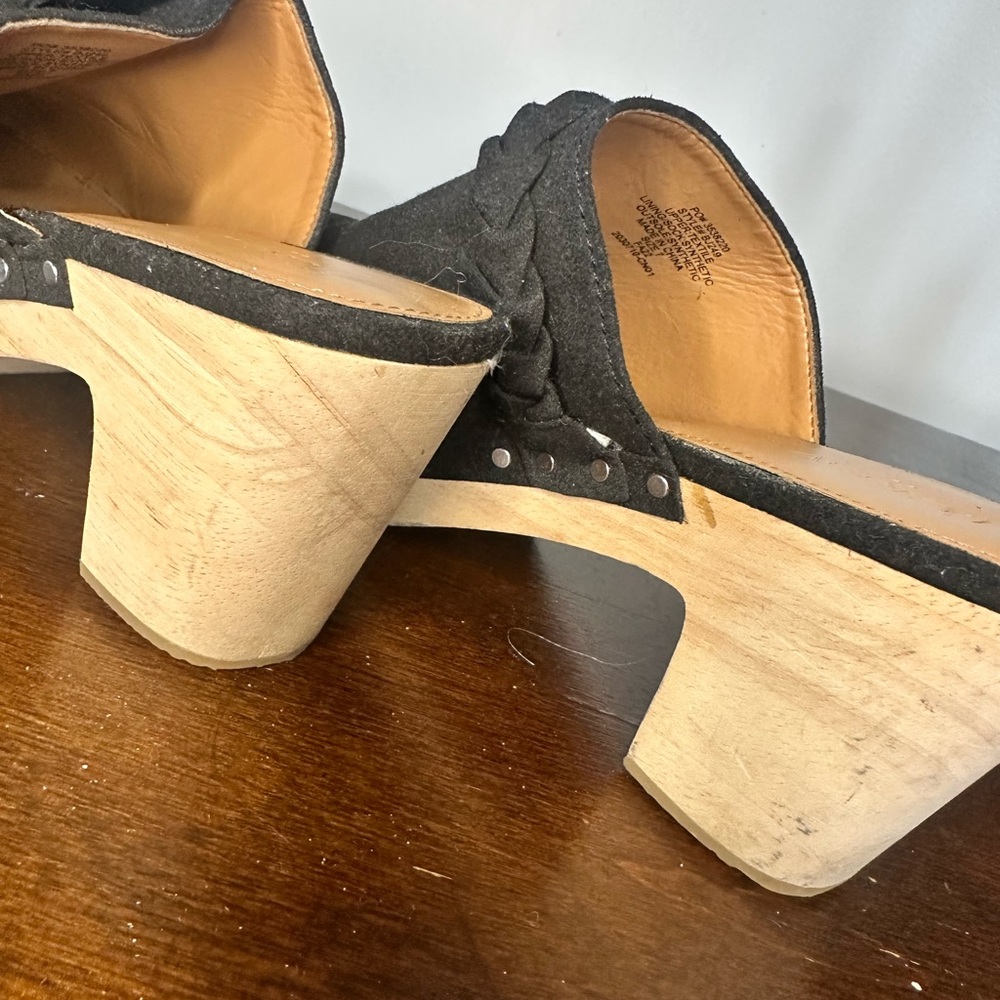 Black Jcrew wooden clogs